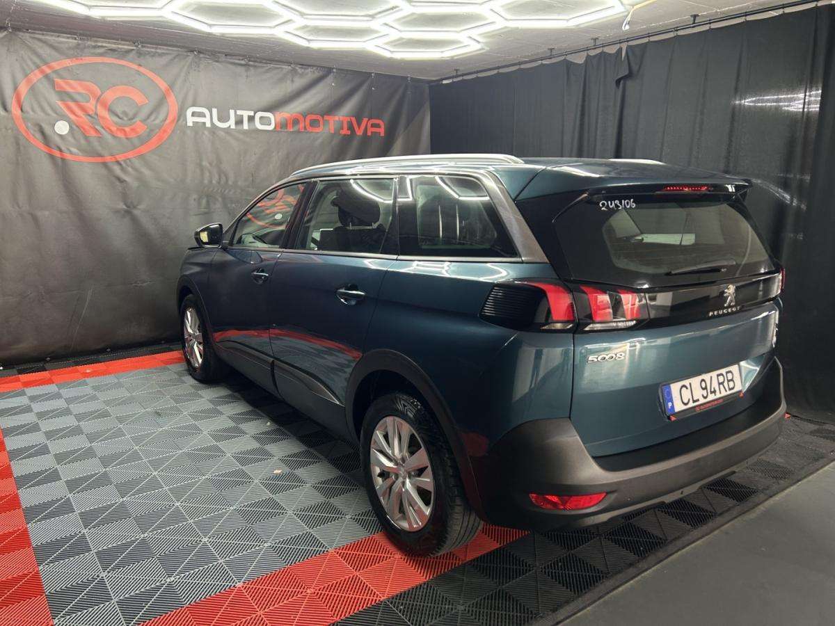 peugeot-5008-2018-gasolina-1199cc