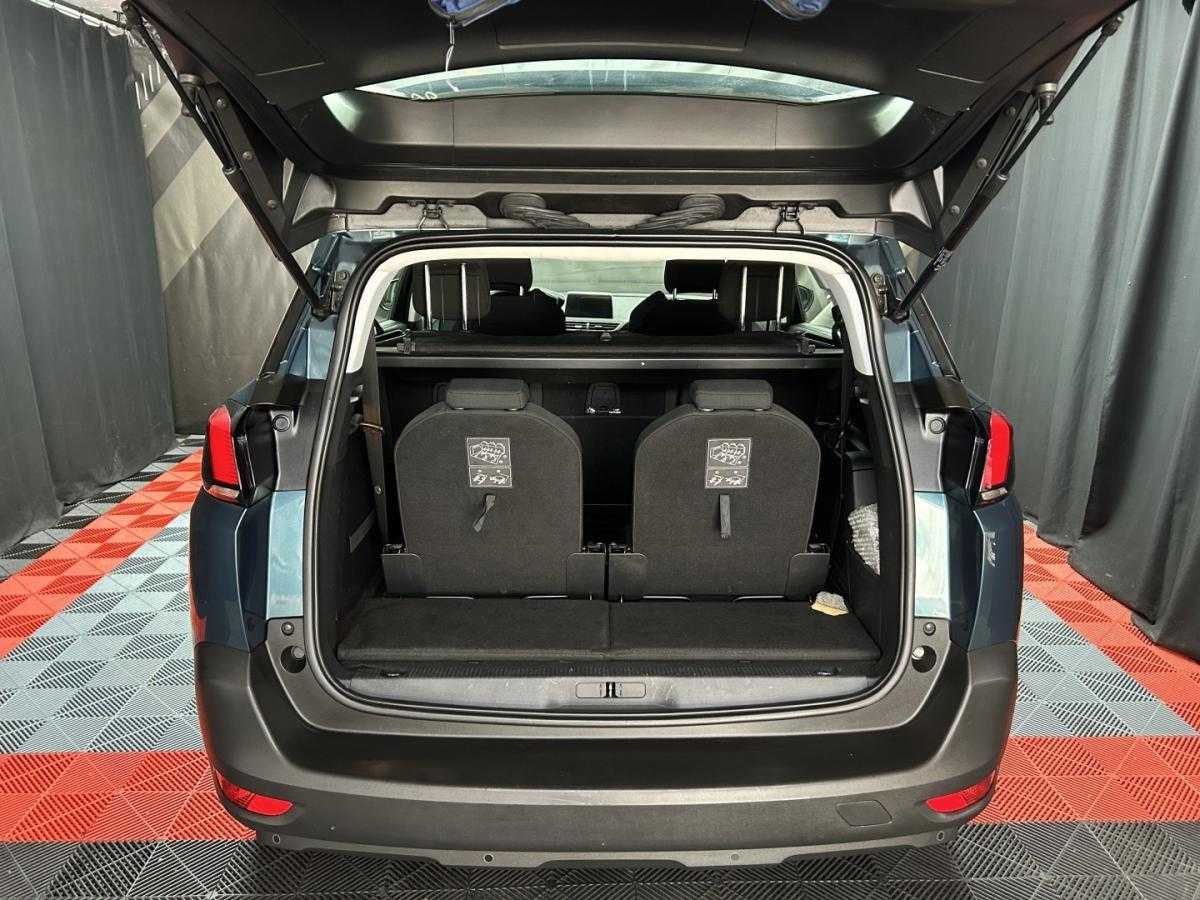 peugeot-5008-2018-gasolina-1199cc