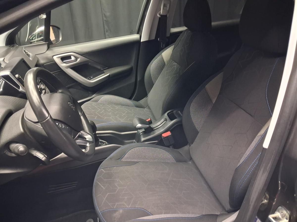 peugeot-2008-2019-gasolina-1199cc