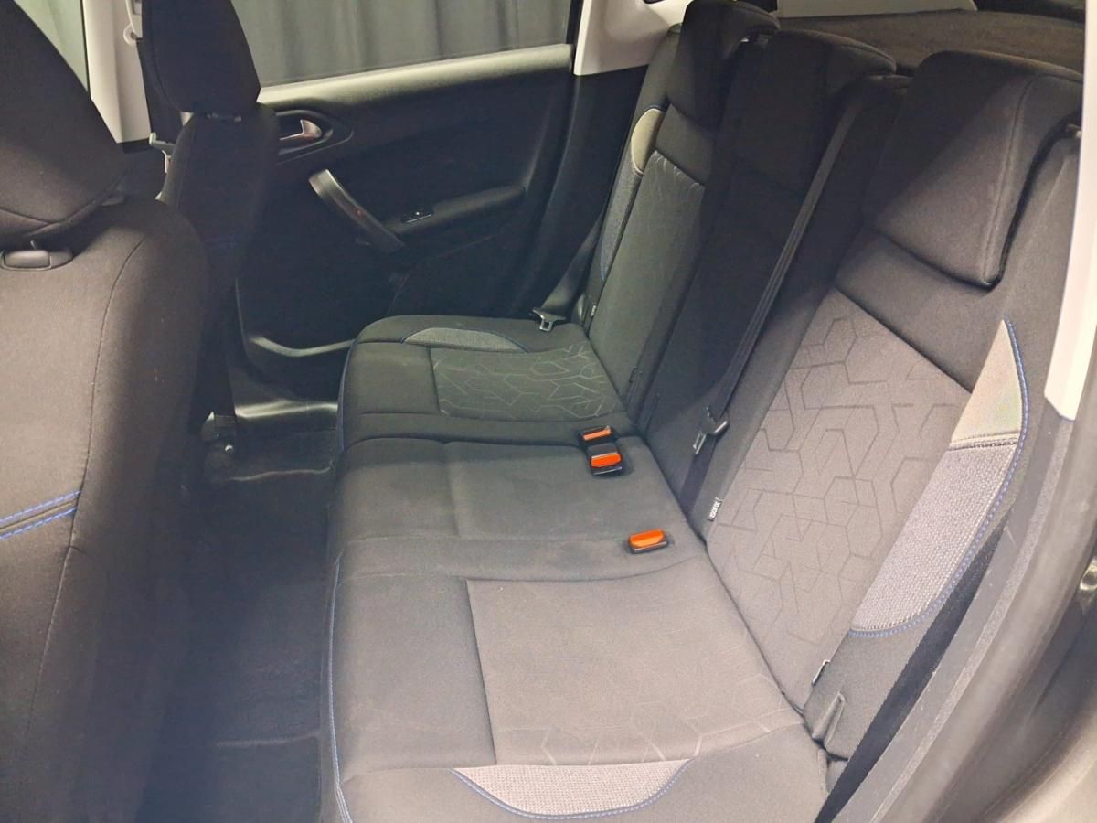 peugeot-2008-2019-gasolina-1199cc