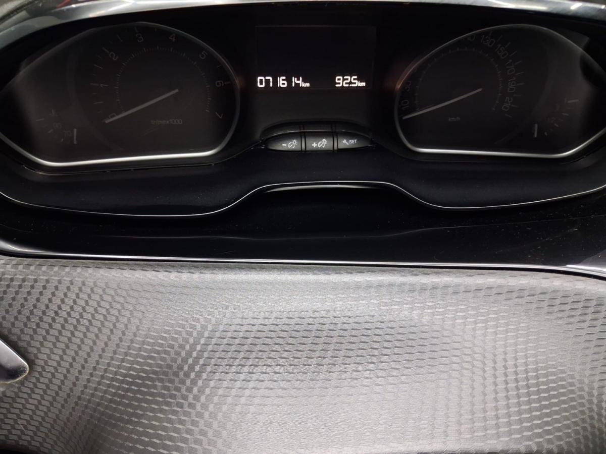peugeot-2008-2019-gasolina-1199cc
