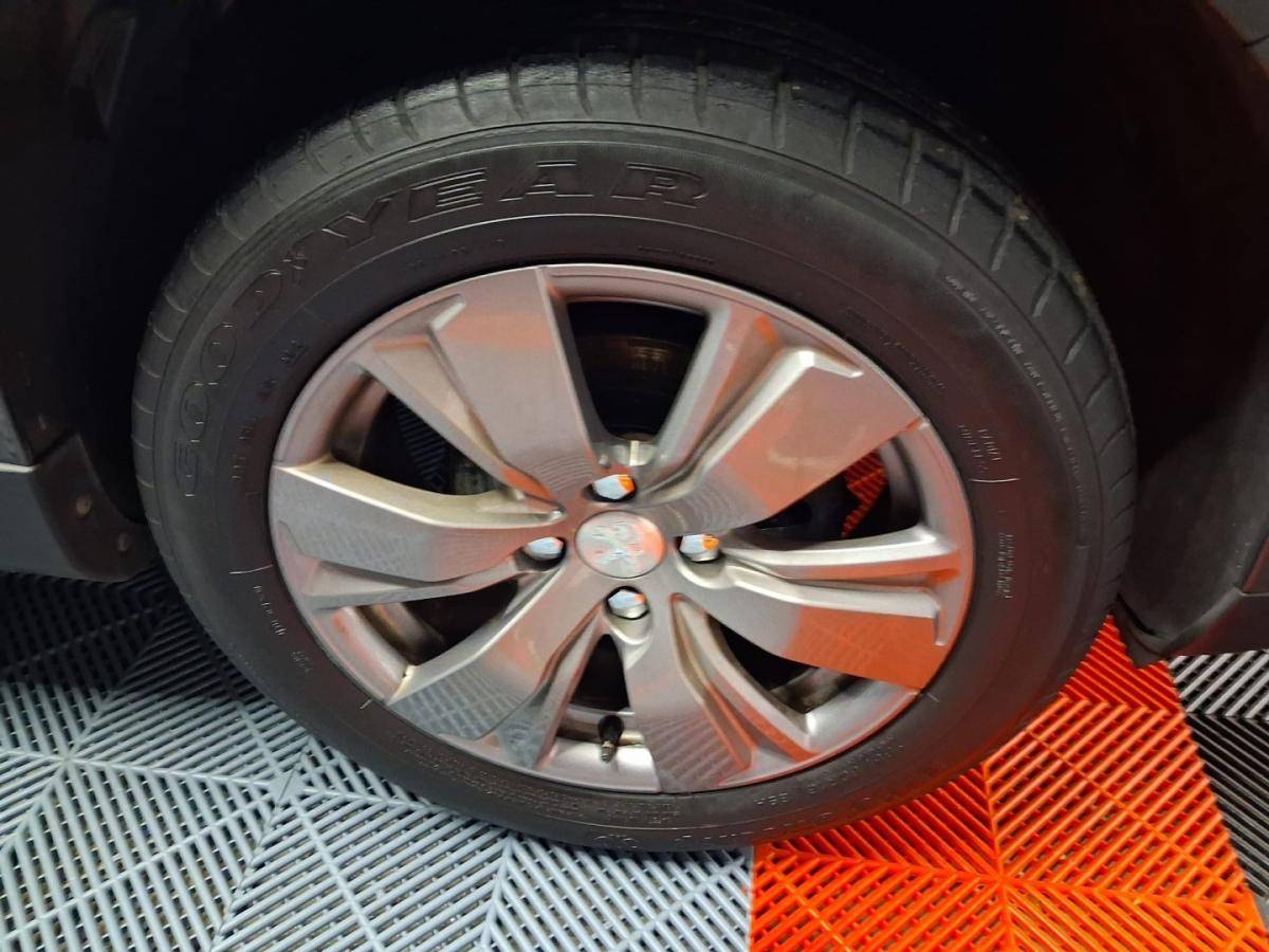 peugeot-2008-2019-gasolina-1199cc