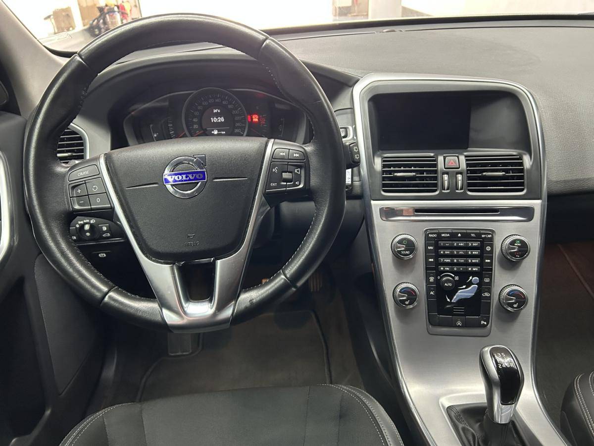 volvo-xc60-2017-diesel-1969cc