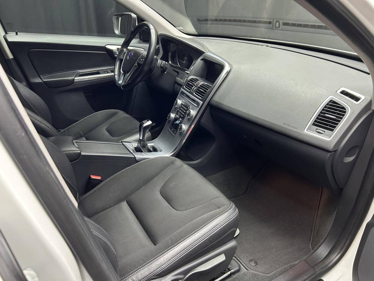 volvo-xc60-2017-diesel-1969cc