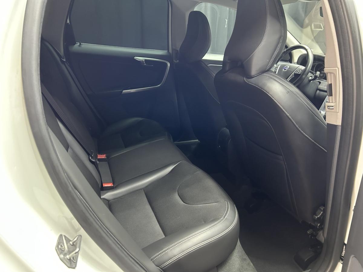 volvo-xc60-2017-diesel-1969cc