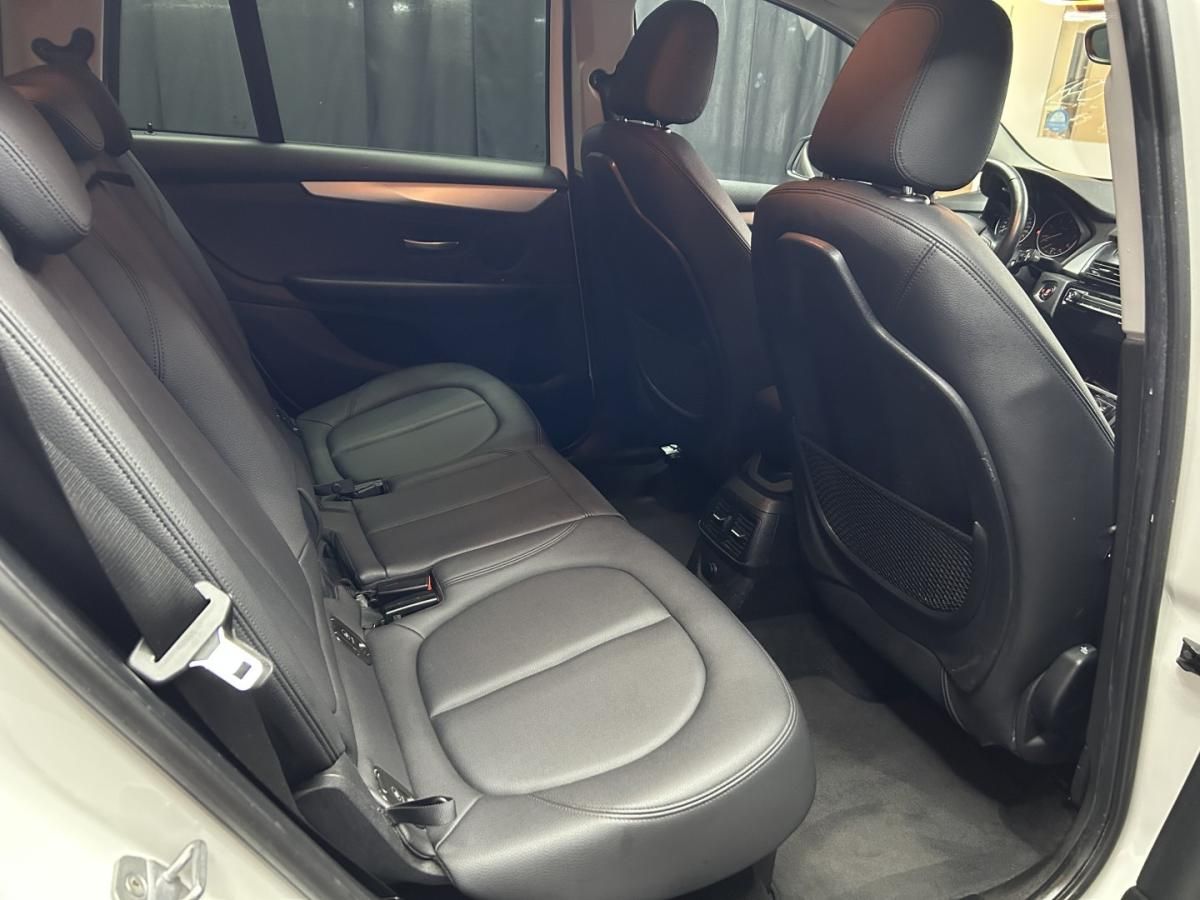 bmw-serie-2-2018-diesel-1496cc