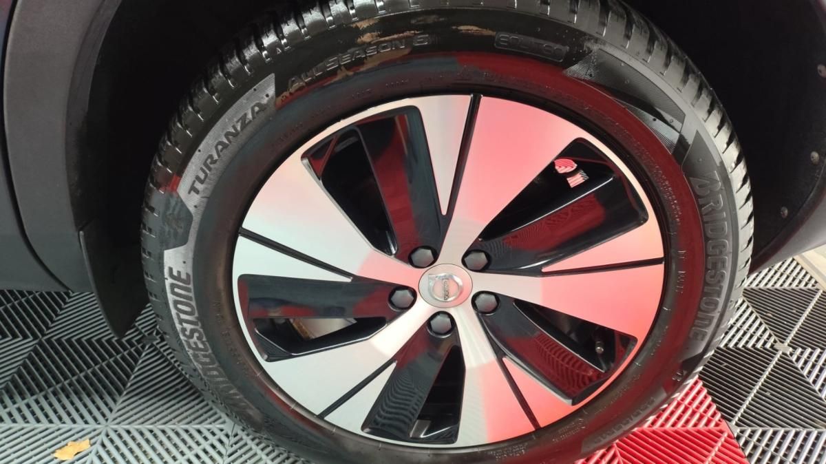 volvo-xc40-2022-hibrido-1477cc