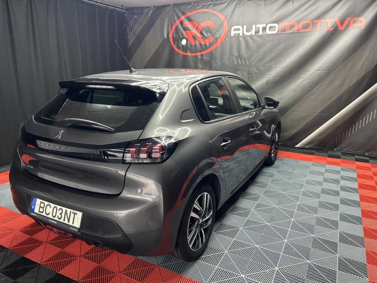 peugeot-208-2023-gasolina-1199cc