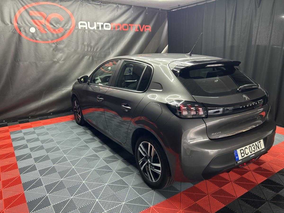 peugeot-208-2023-gasolina-1199cc