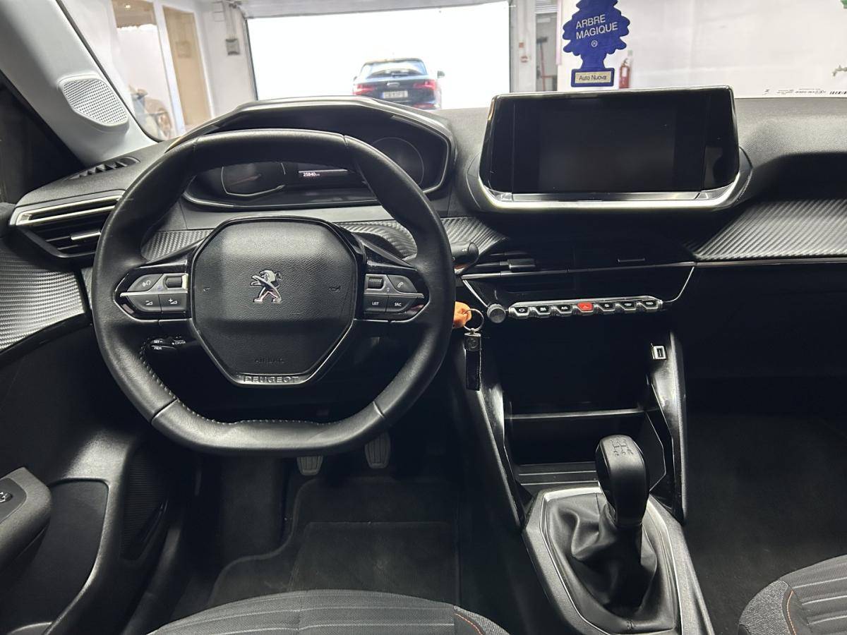 peugeot-208-2023-gasolina-1199cc
