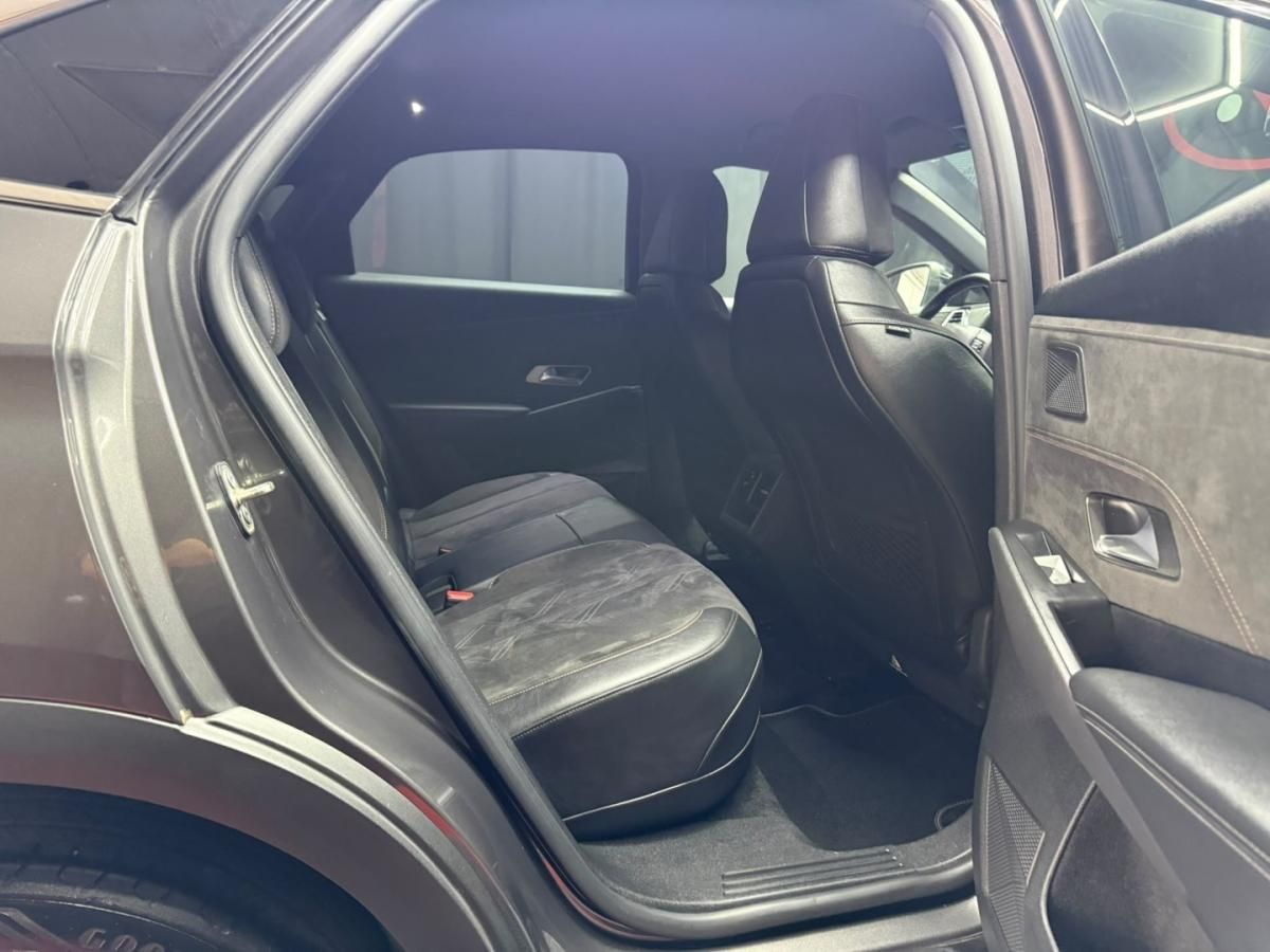 ds-ds-7-crossback-2022-hibrido-1598cc