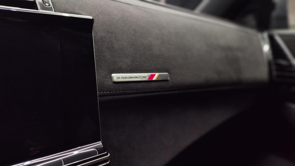 ds-ds-7-crossback-2022-hibrido-1598cc