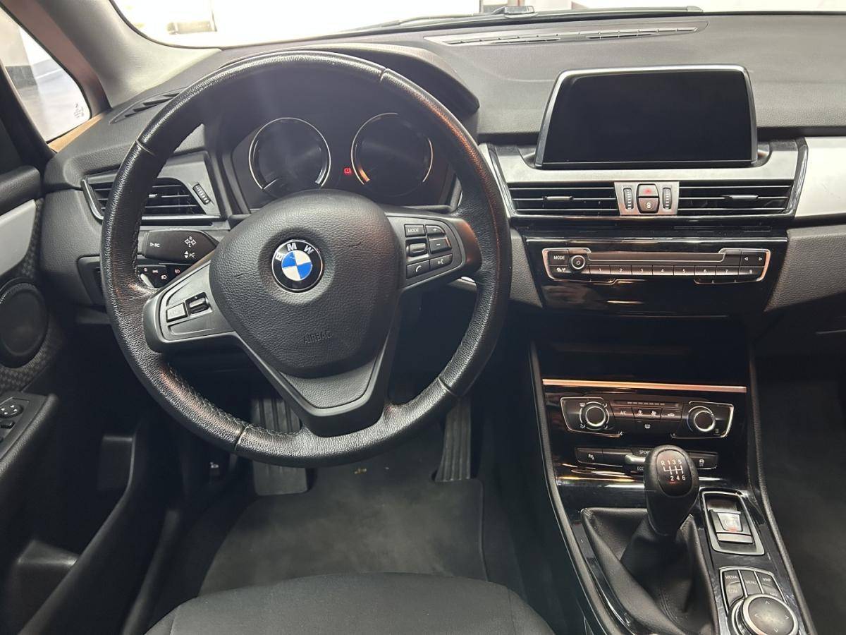 bmw-serie-2-2021-diesel-1496cc