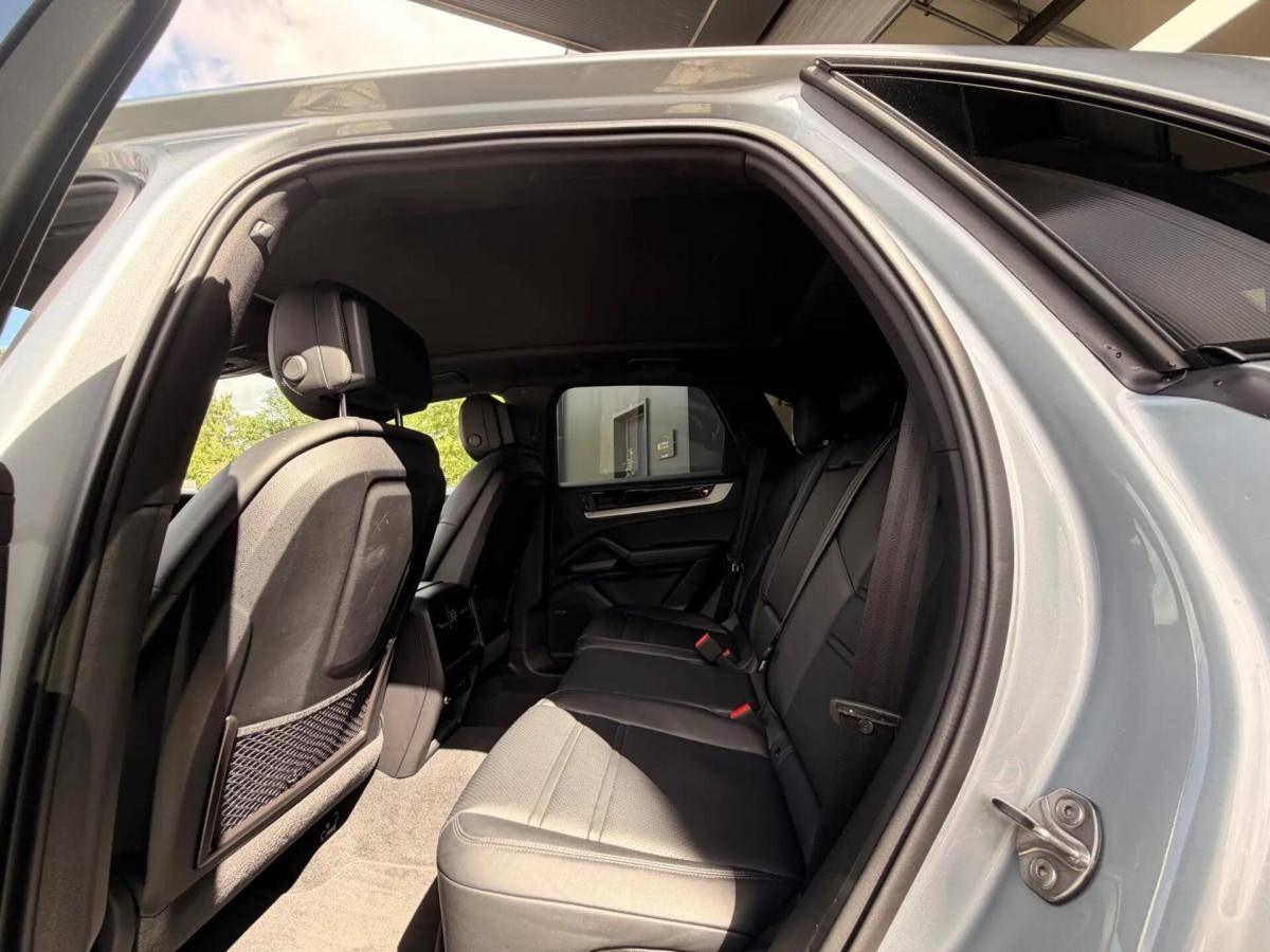 porsche-cayenne-2024-hibrido-a-gasolina-2995cc
