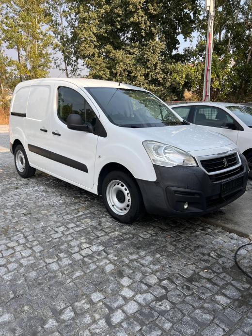 peugeot-partner-2017-diesel-1560cc
