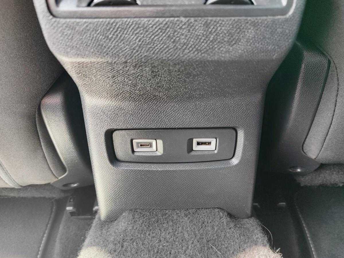 citroen-e-c4-2022-eletrico-0cc