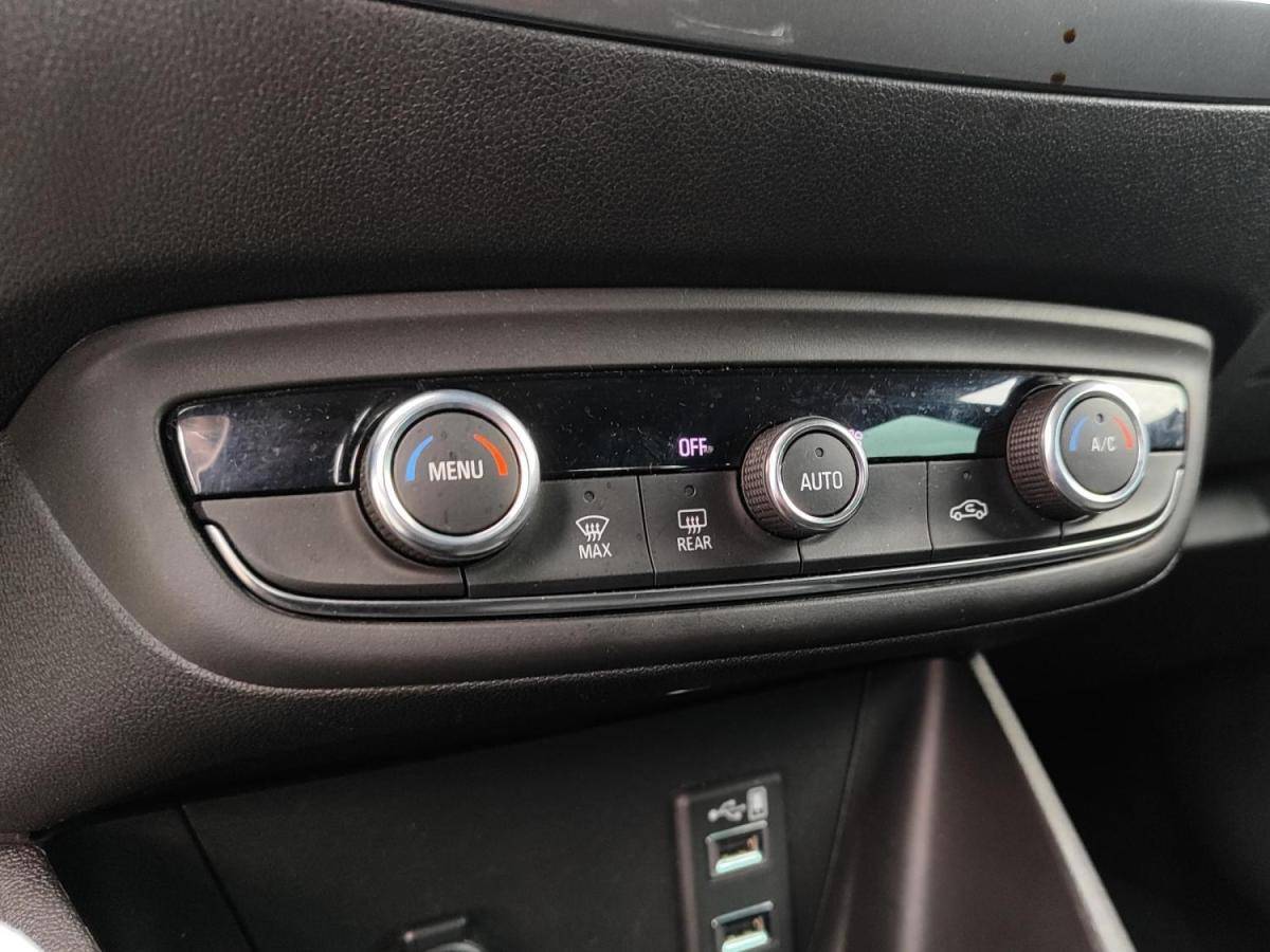 opel-crossland-2023-gasolina-1199cc
