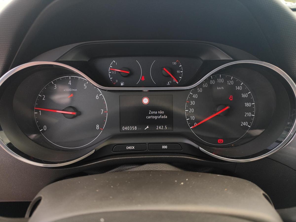 opel-crossland-2023-gasolina-1199cc