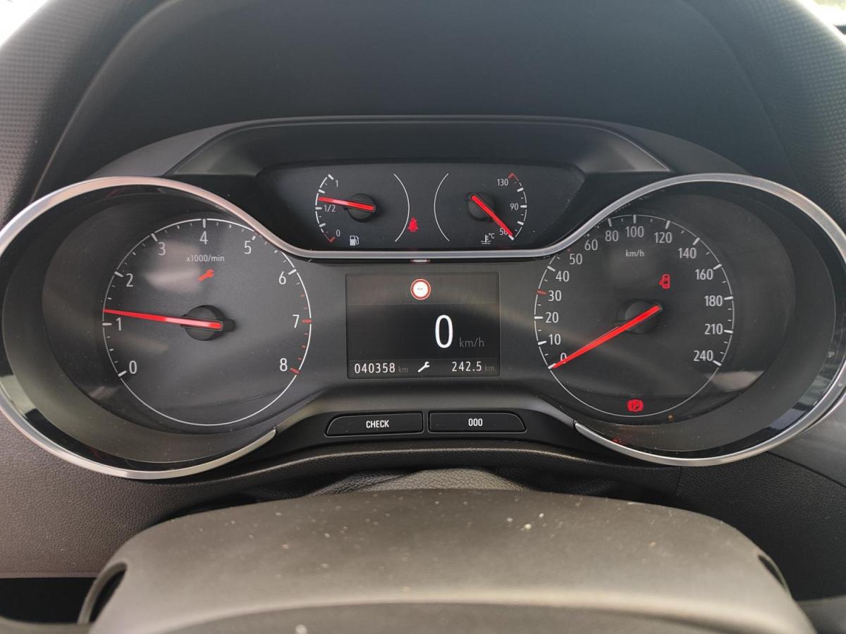 opel-crossland-2023-gasolina-1199cc