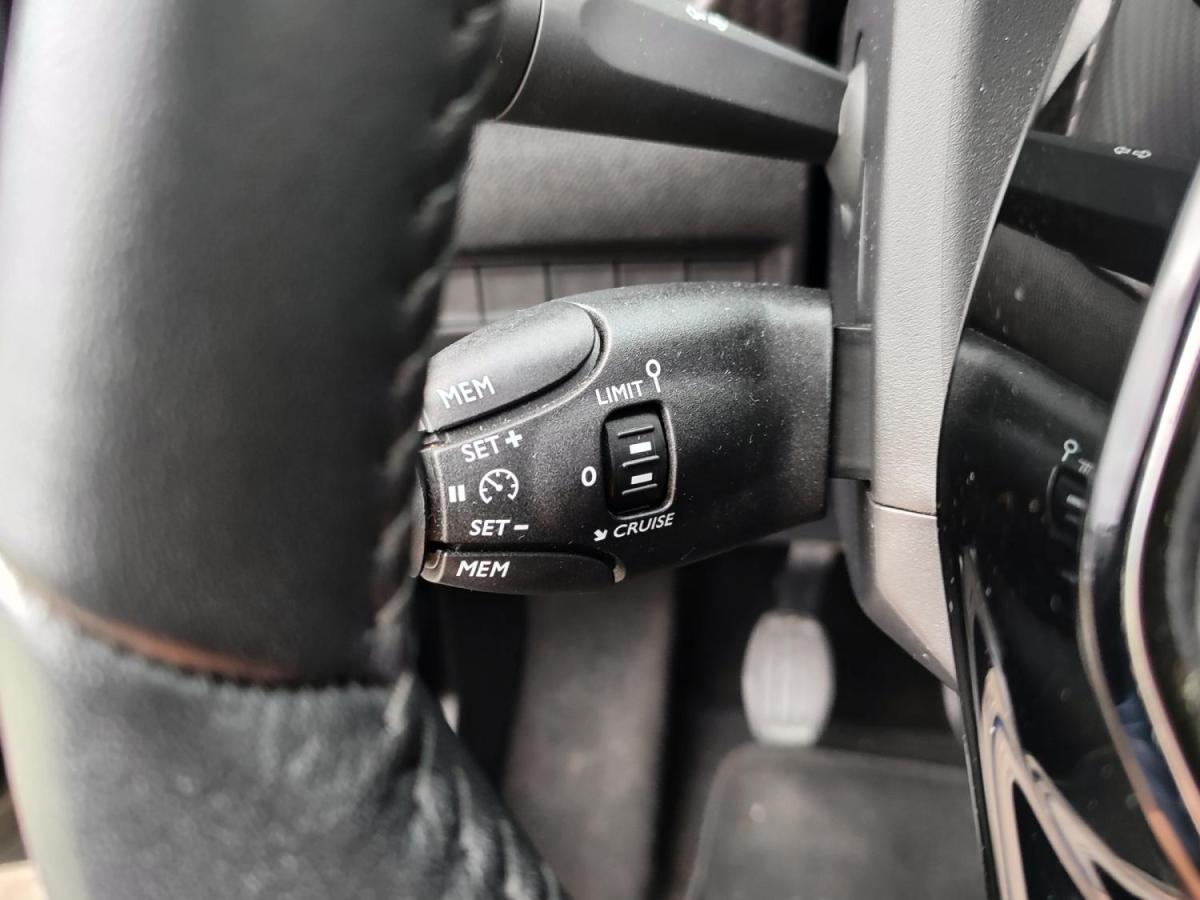 peugeot-e-208-2025-eletrico-0cc