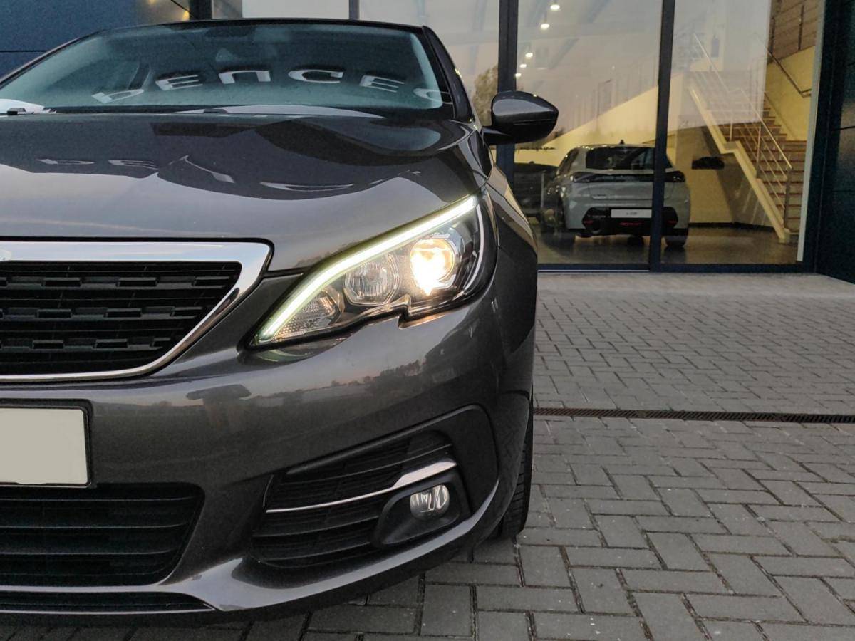 peugeot-308-sw-2021-diesel-1499cc