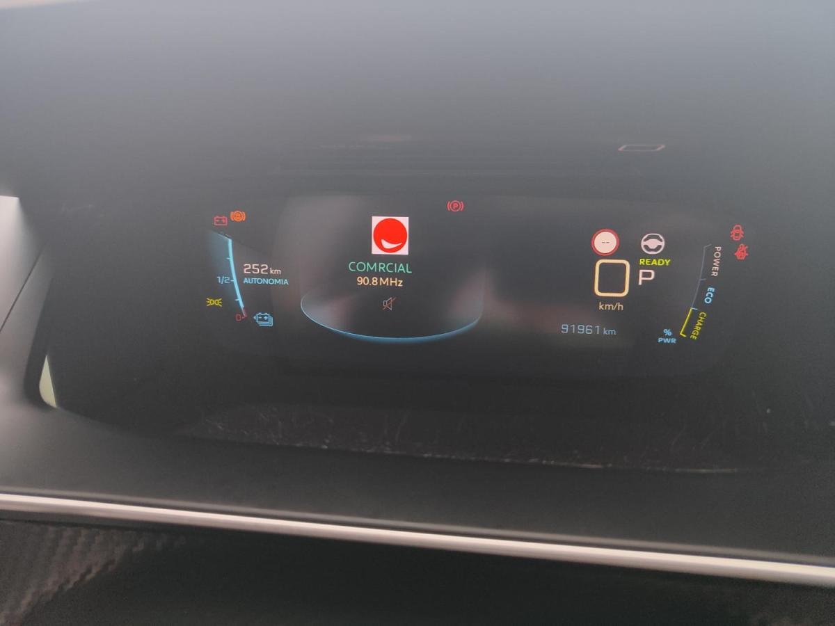 peugeot-e-2008-2021-eletrico-0cc