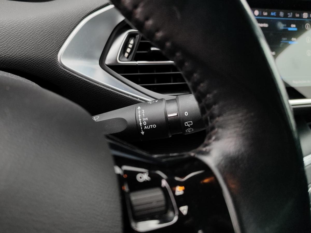 peugeot-308-sw-2021-diesel-1499cc