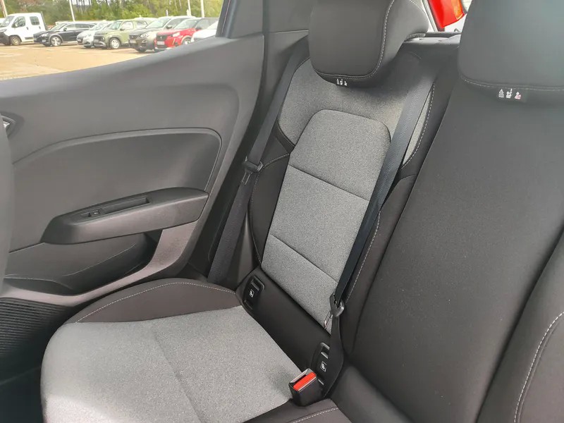 mitsubishi-colt-2024-gasolina-999cc