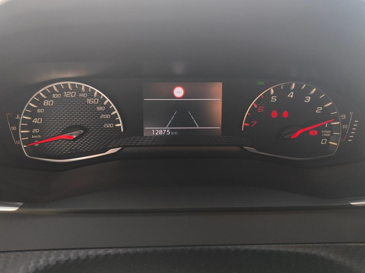 peugeot-2008-2025-gasolina-1199cc