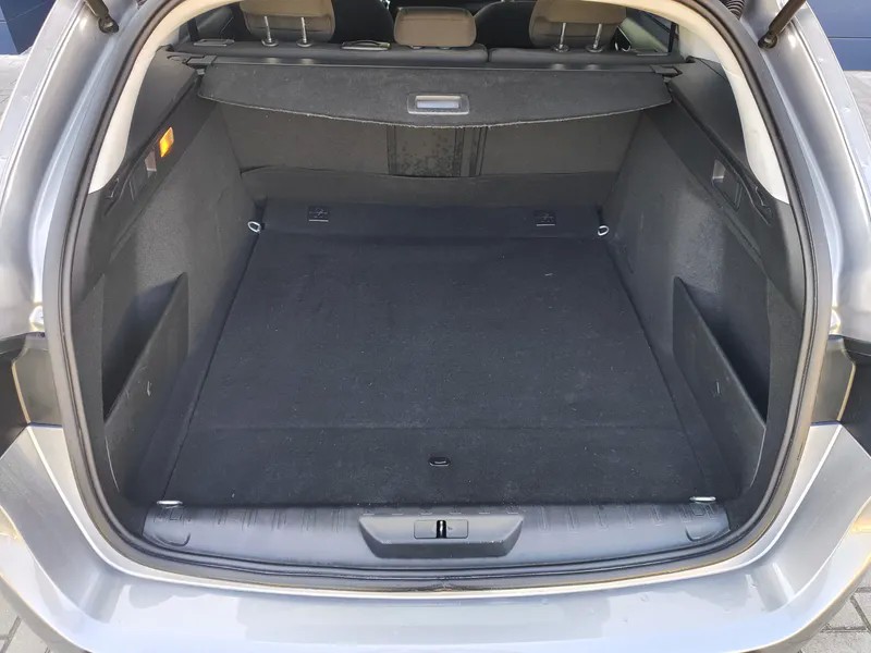 peugeot-308-sw-2020-diesel-1499cc