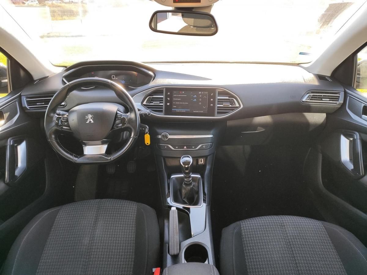 peugeot-308-2020-diesel-1499cc