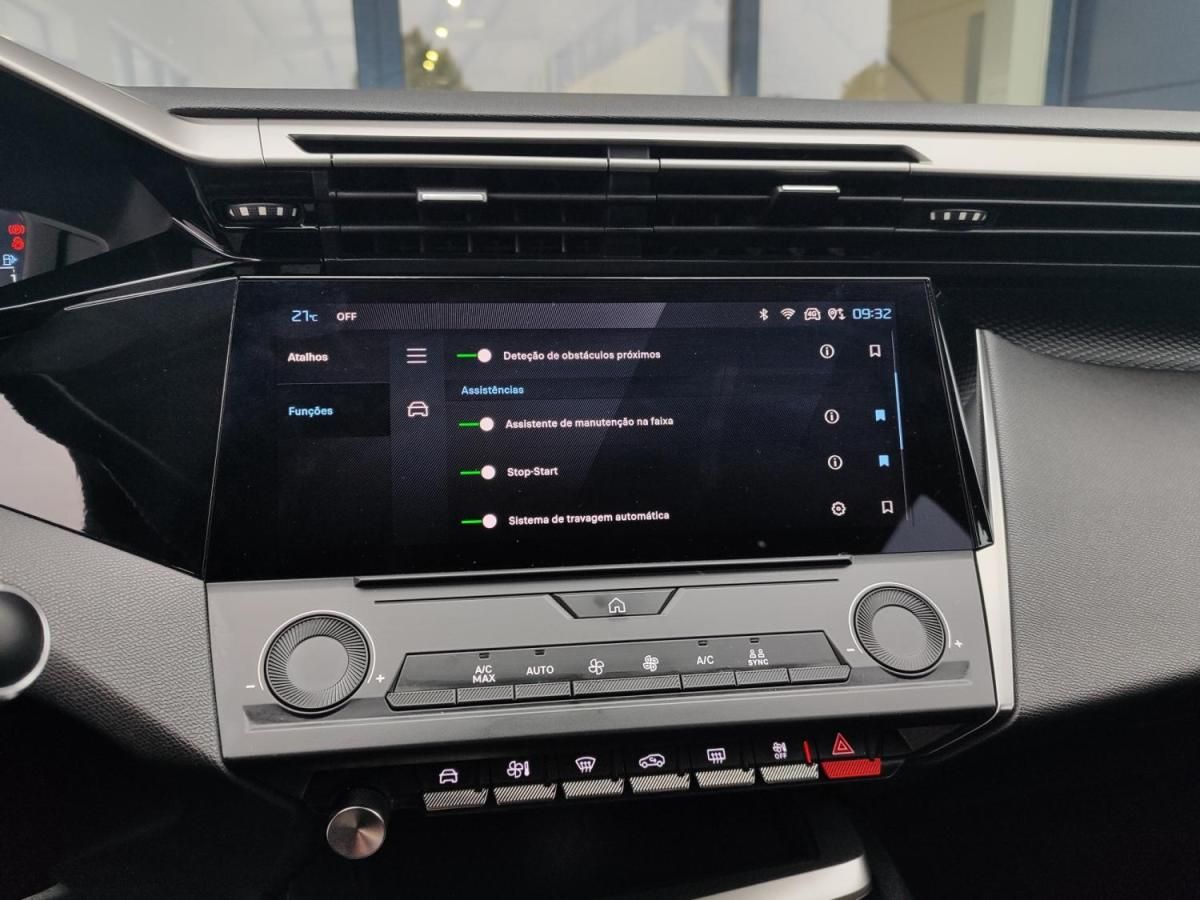 peugeot-308-2022-diesel-1499cc