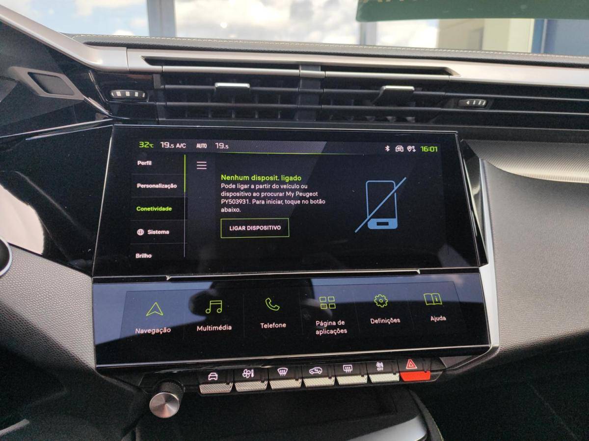 peugeot-308-sw-2024-gasolina-1199cc