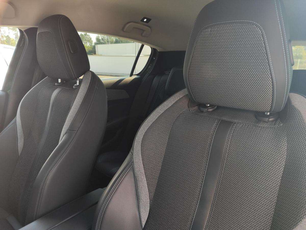 peugeot-308-2022-gasolina-1199cc