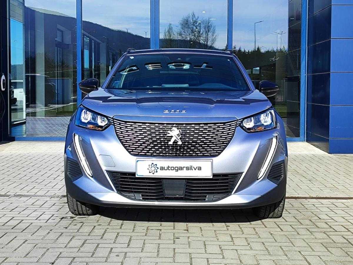 peugeot-e-2008-2023-eletrico-0cc