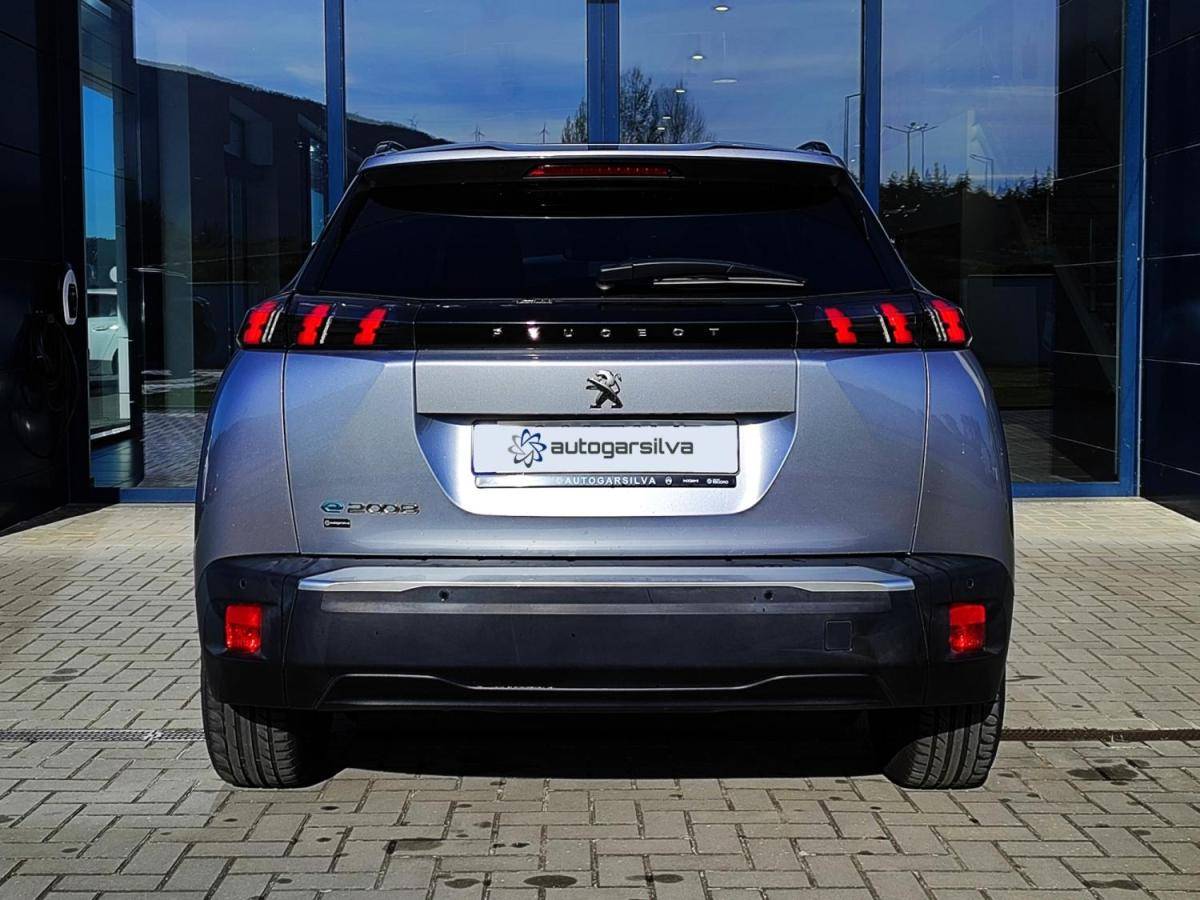 peugeot-e-2008-2023-eletrico-0cc