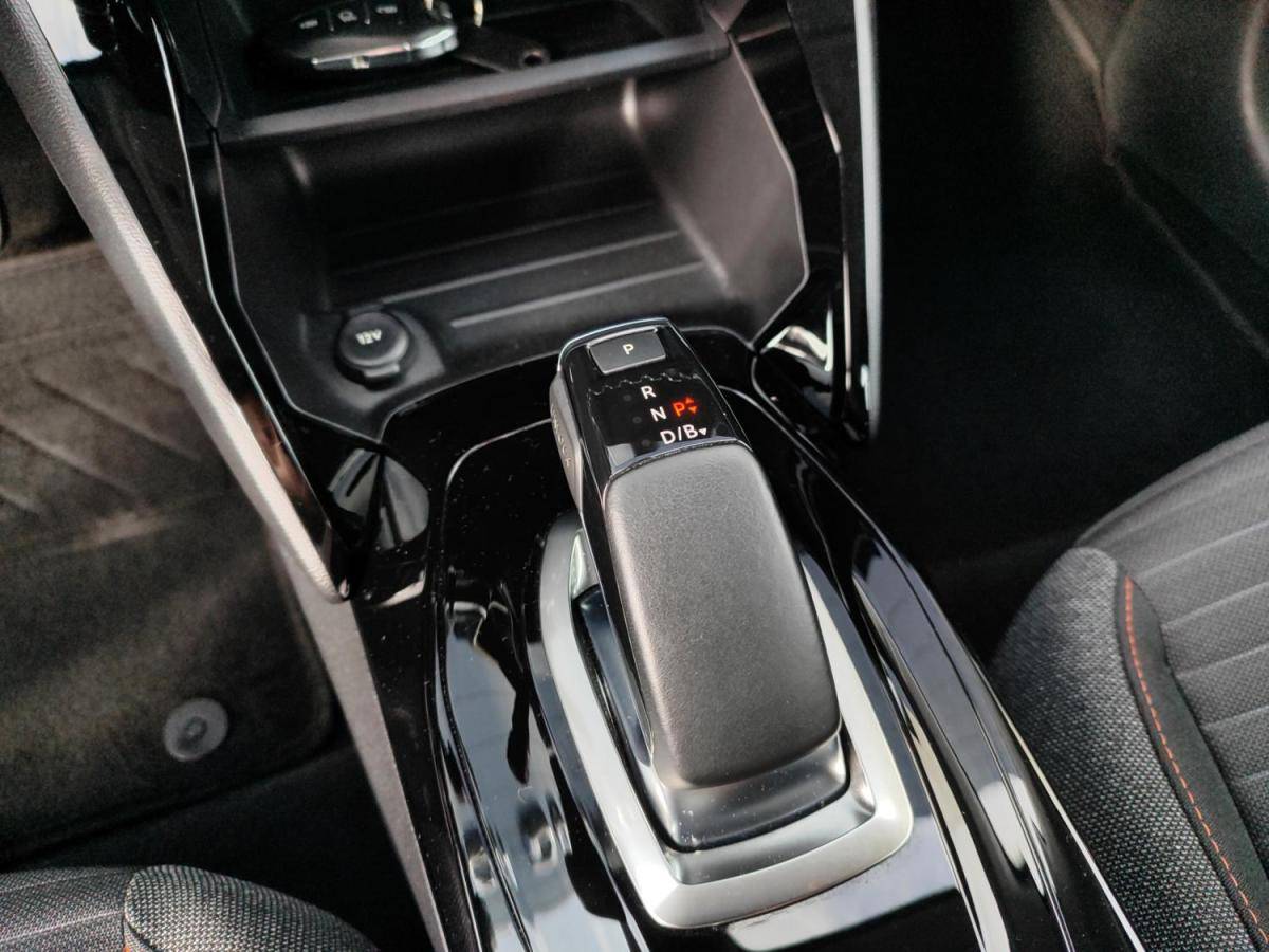 peugeot-e-208-2021-eletrico-0cc