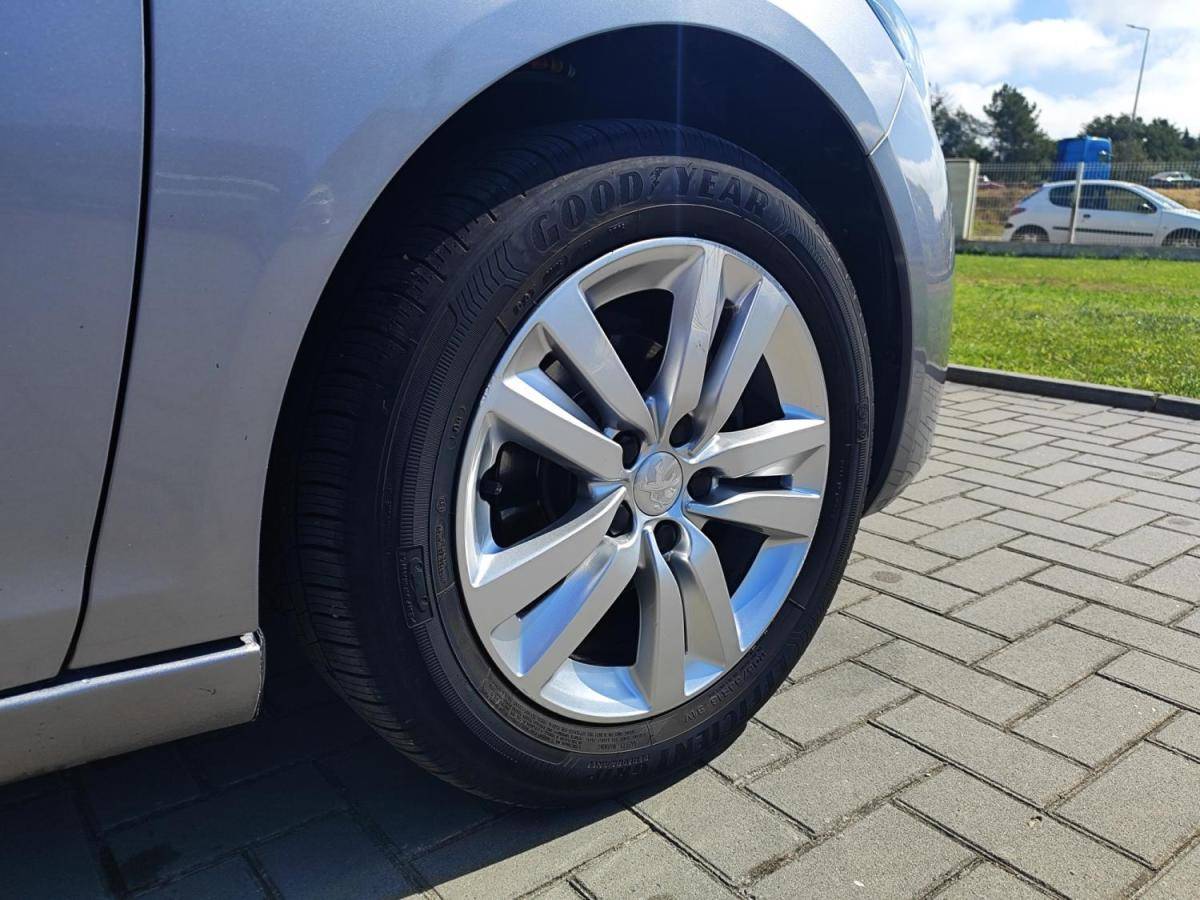 peugeot-308-2018-diesel-1560cc