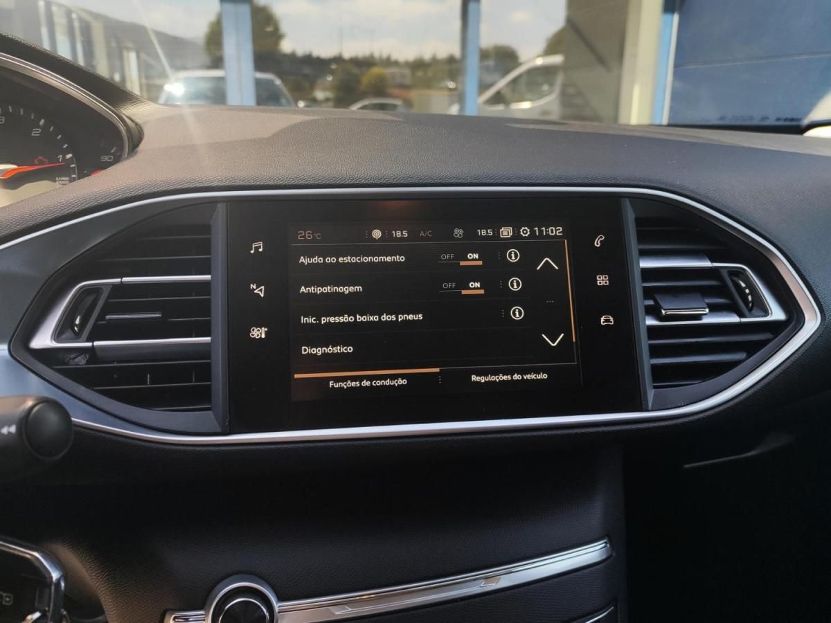 peugeot-308-2018-diesel-1560cc
