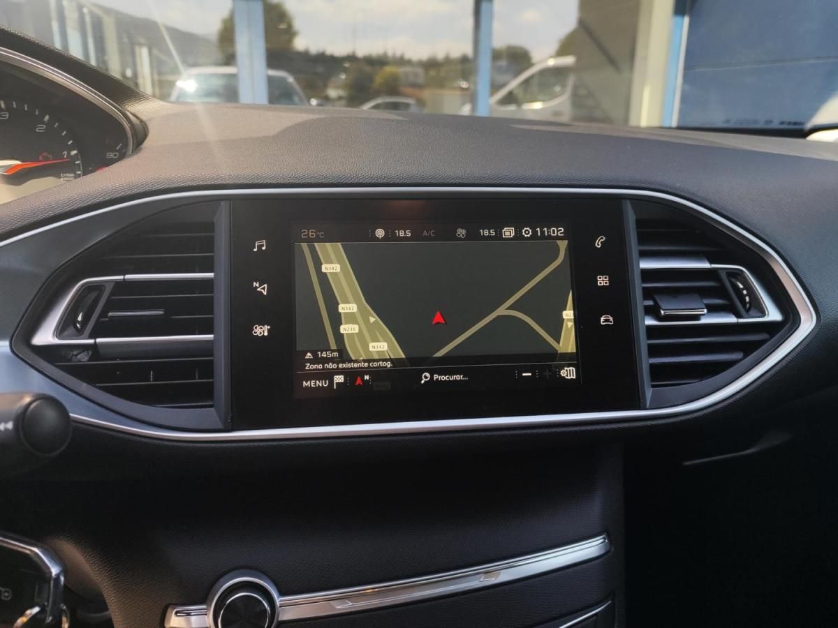 peugeot-308-2018-diesel-1560cc