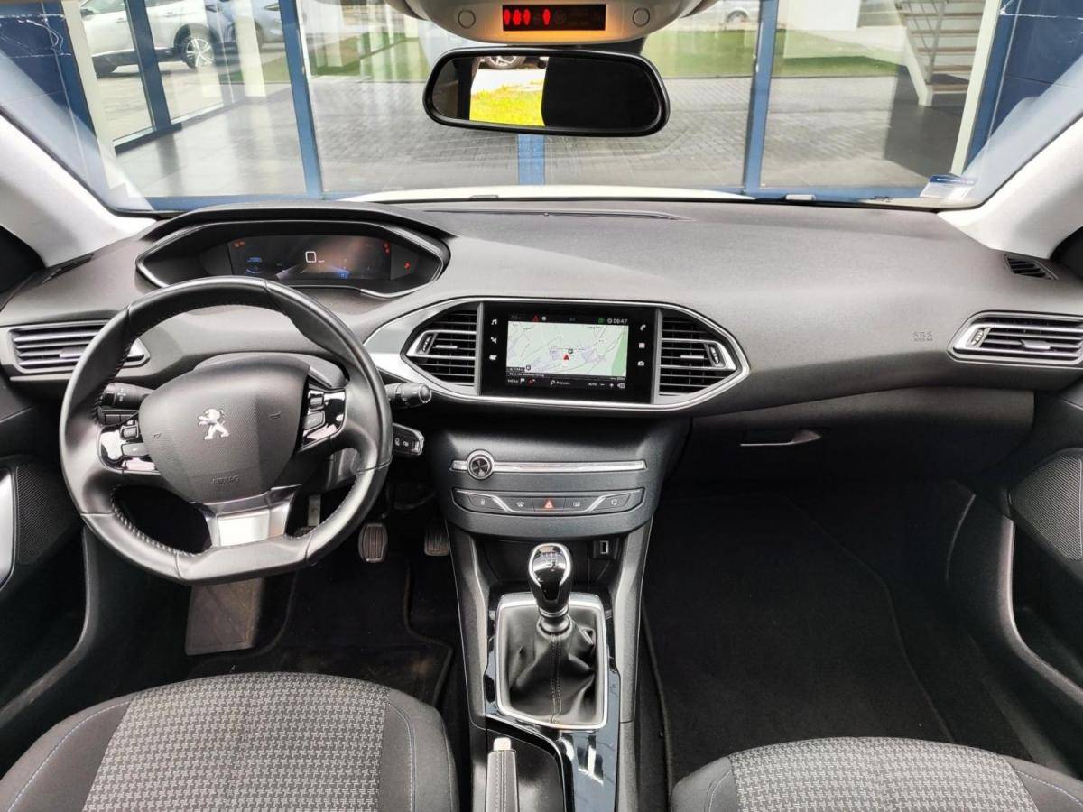 peugeot-308-2021-diesel-1499cc