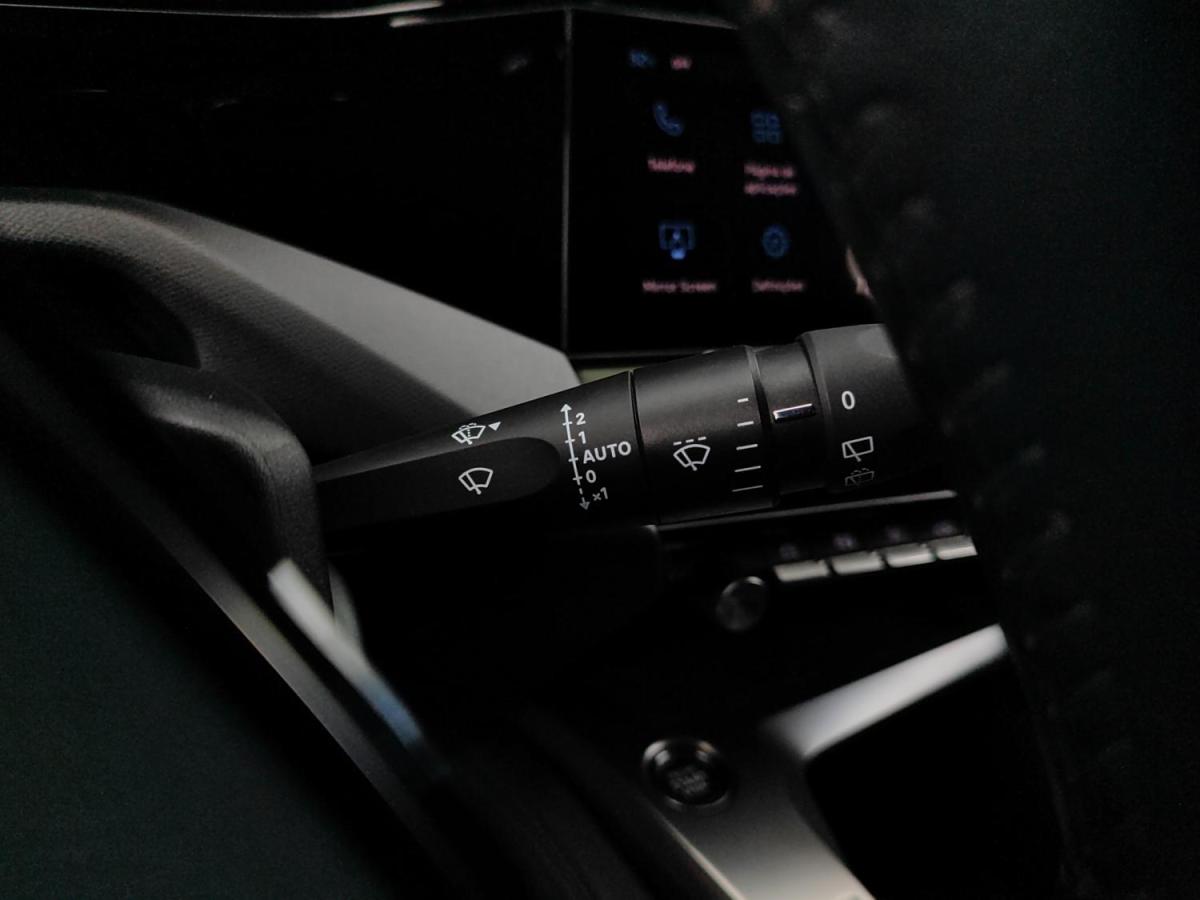 peugeot-308-2022-gasolina-1199cc