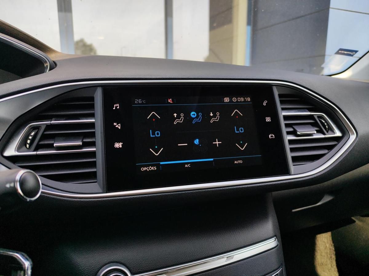 peugeot-308-2020-diesel-1499cc