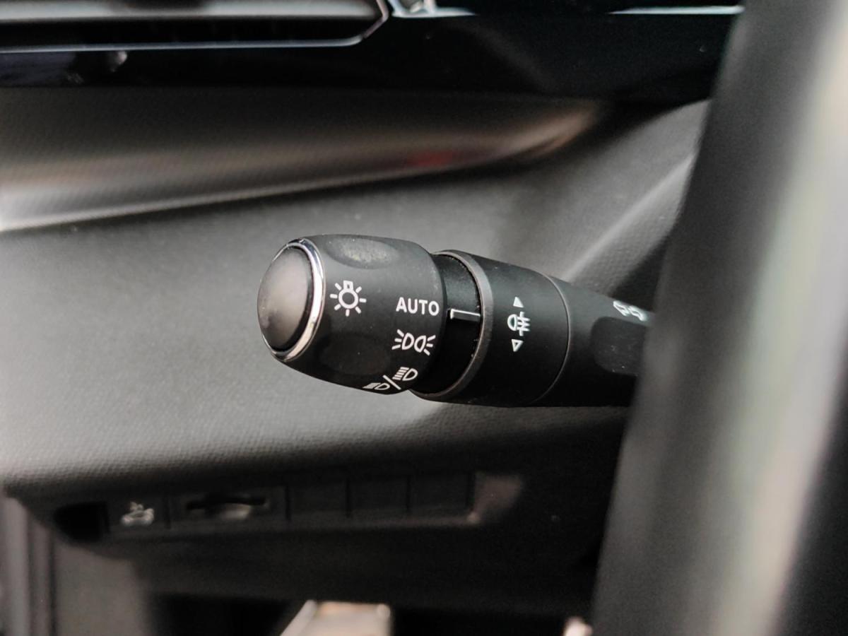 peugeot-308-sw-2024-diesel-1499cc