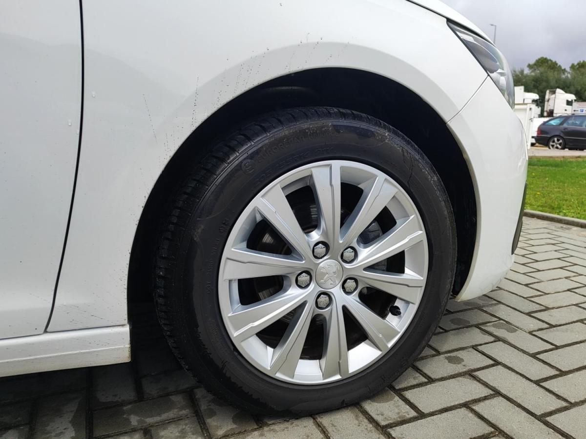peugeot-308-2019-diesel-1499cc