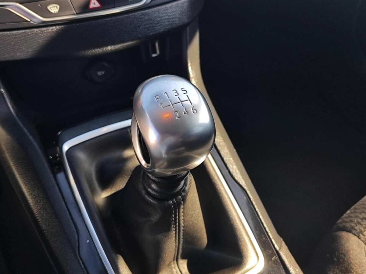 peugeot-308-2019-diesel-1499cc
