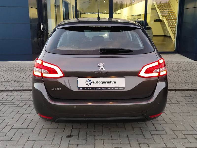 peugeot-308-sw-2021-diesel-1499cc