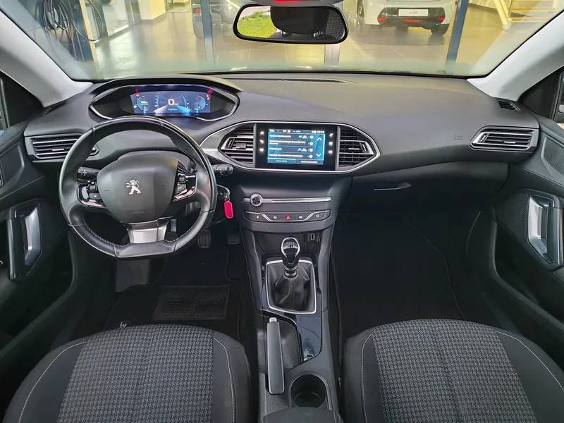 peugeot-308-sw-2021-diesel-1499cc