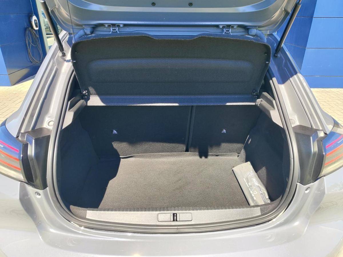 peugeot-208-2025-gasolina-1199cc