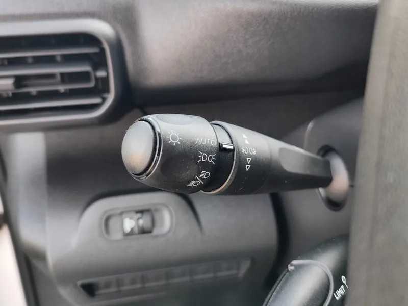 peugeot-partner-2021-diesel-1499cc